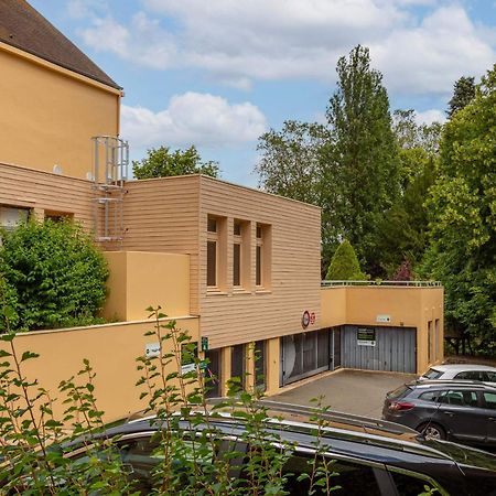 B&B Hotel Chartres Centre Cathedrale 3 Etoiles Εξωτερικό φωτογραφία