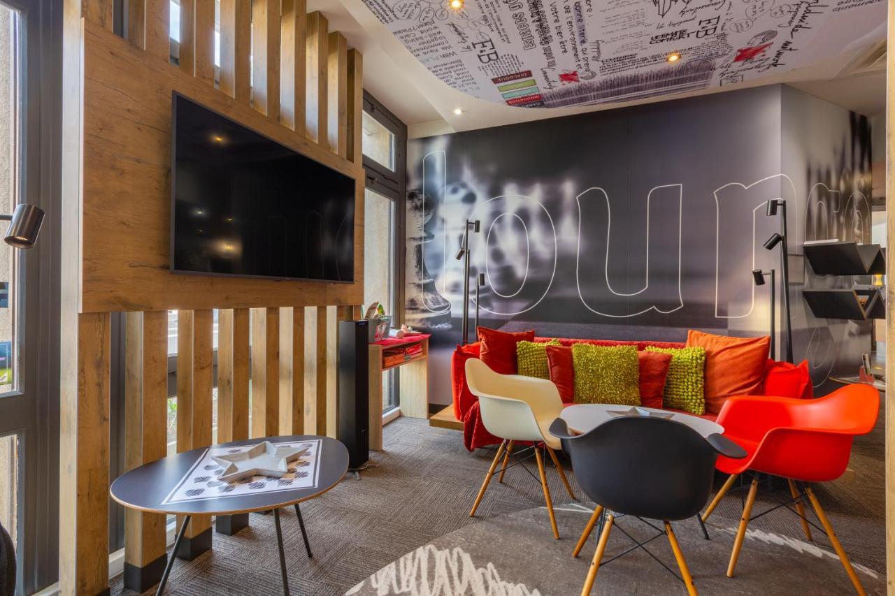 B&B Hotel Chartres Centre Cathedrale 3 Etoiles Εξωτερικό φωτογραφία