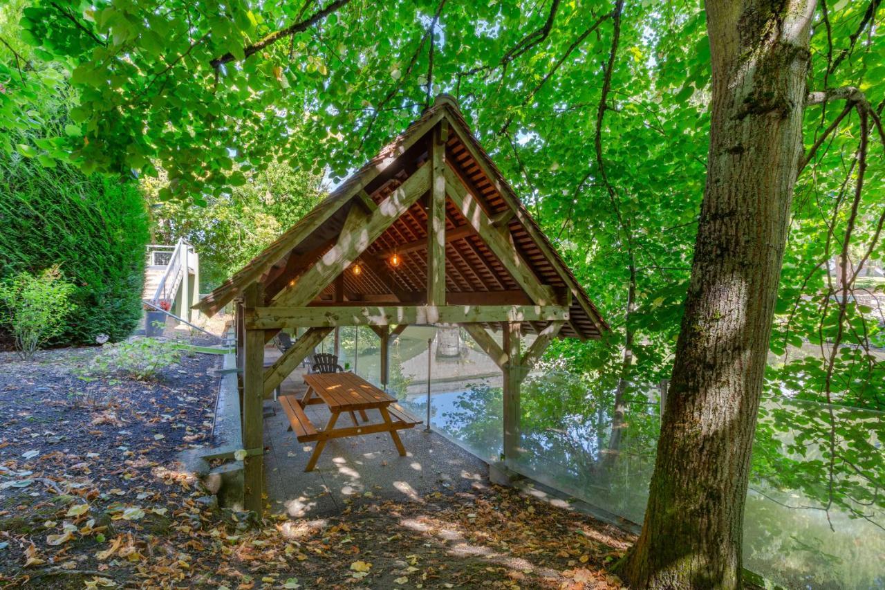 B&B Hotel Chartres Centre Cathedrale 3 Etoiles Εξωτερικό φωτογραφία