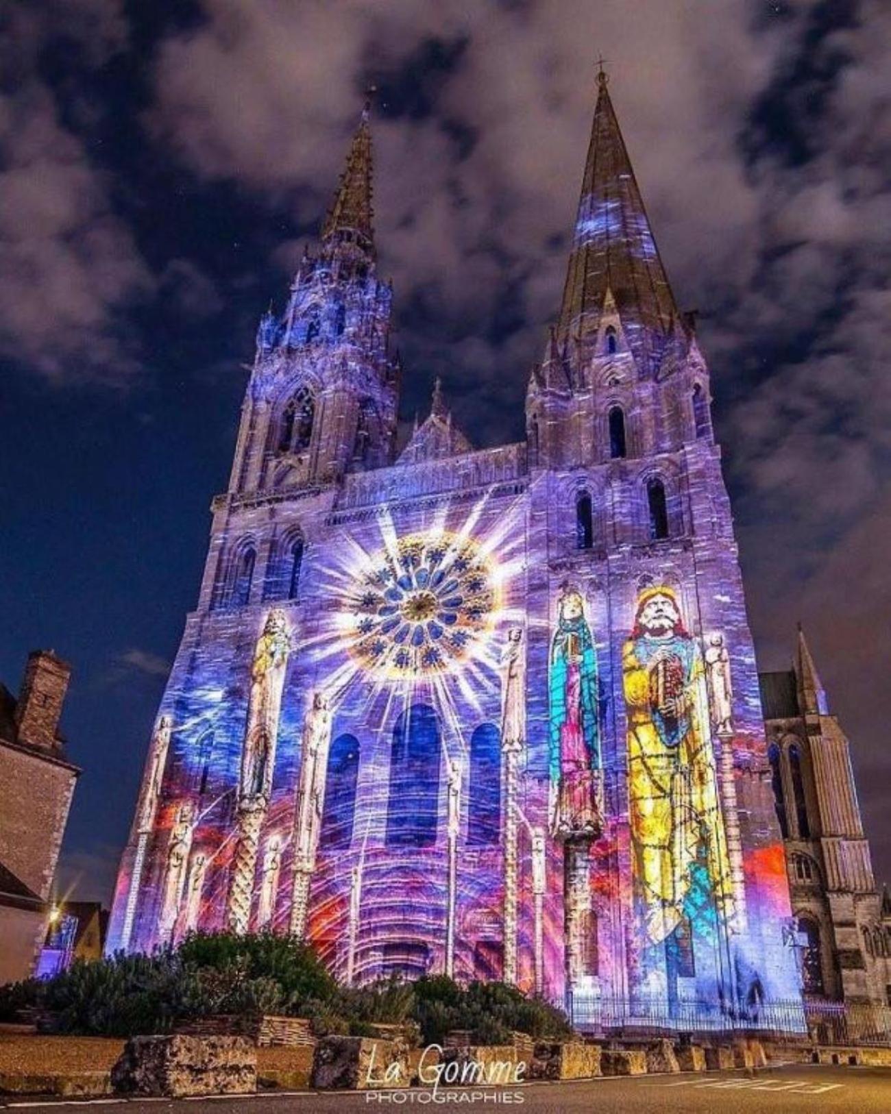 B&B Hotel Chartres Centre Cathedrale 3 Etoiles Εξωτερικό φωτογραφία