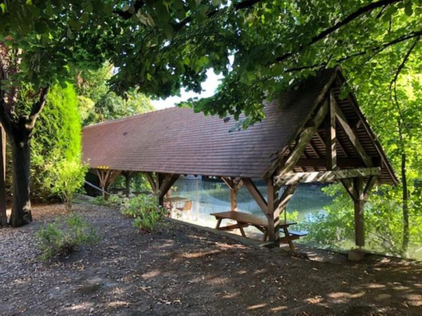 B&B Hotel Chartres Centre Cathedrale 3 Etoiles Εξωτερικό φωτογραφία